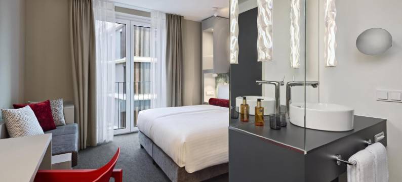 Essential by Dorint 杜塞尔多夫戴克霍夫酒店(Essential by Dorint Düsseldorf Deiker Höfe)图片