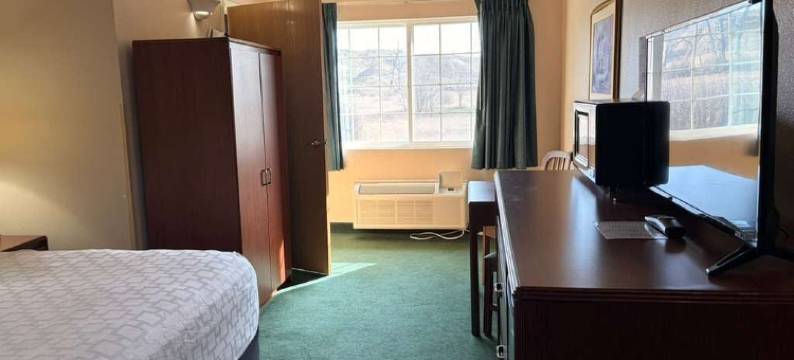 迈尔市菲布丽套房酒店(Fairbridge Inn and Suites - Miles City)图片