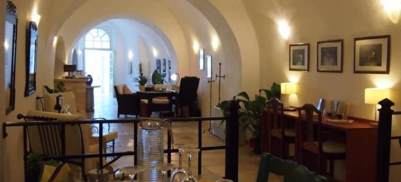 纳菲尔斯豪华套房酒店(Nefeles Luxury Suites)图片