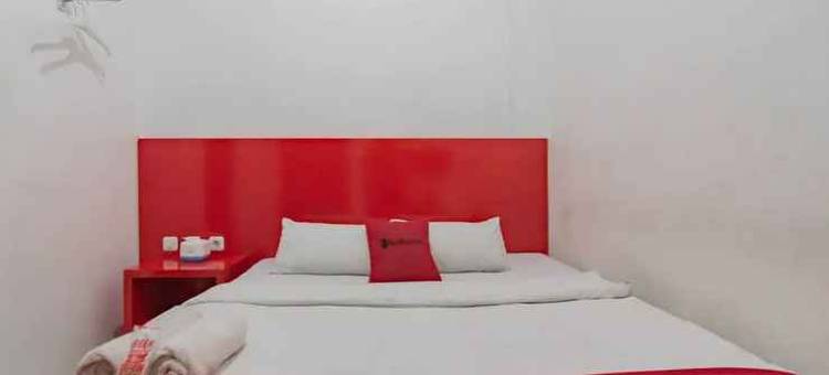 红多兹酒店-加鲁马斯(RedDoorz @ Galuh Mas)图片
