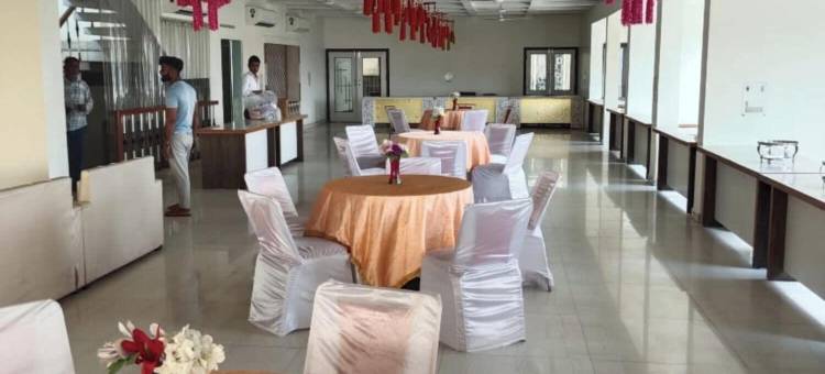 Vasant Gajraula酒店(Hotel Vasant Gajraula)图片