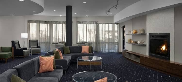 丹维尔万怡酒店(Courtyard by Marriott Danville)图片