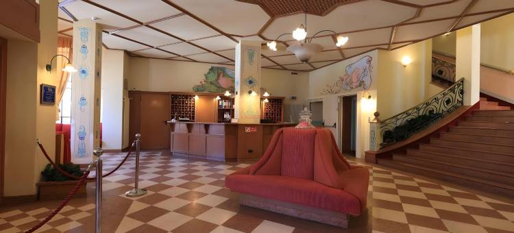 莱尼奥桥皇宫酒店(Palace Pontedilegno Resort)图片