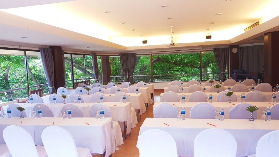 Birds and Bees Resort Over view