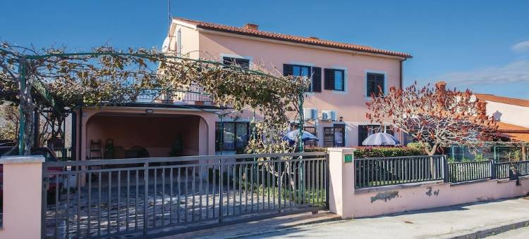 Stunning Home in Pula with Wifi and 5 Bedrooms图片