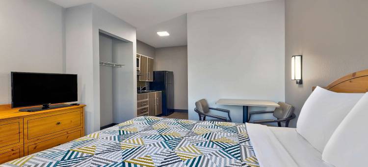 德克萨斯北里奇兰希尔斯 - 沃思堡 6 号开放式客房酒店(Studio 6 North Richland Hills, TX - Fort Worth)图片