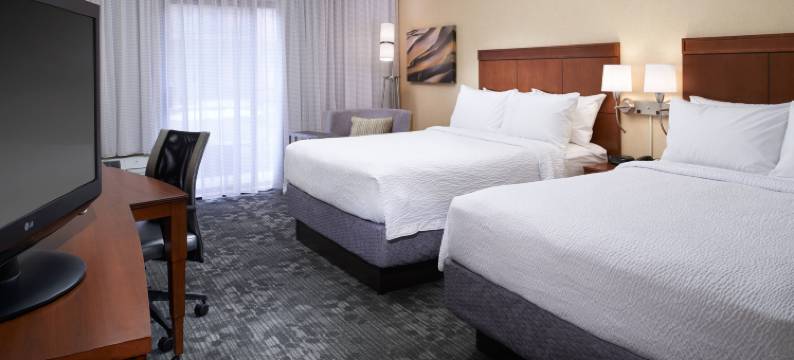 底特律-迪尔伯恩万怡酒店(Courtyard Detroit Dearborn)图片