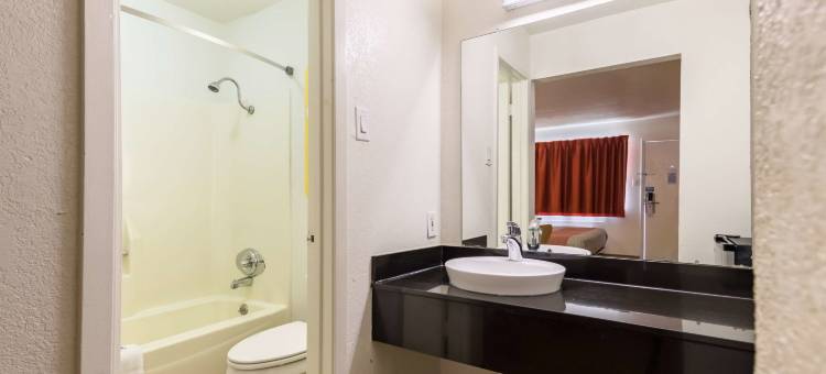 斯蒂芬维尔6号汽车旅馆(Motel 6 Stephenville, TX)图片