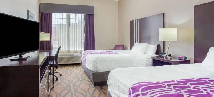 卢灵拉昆塔温德姆套房酒店(La Quinta Inn & Suites by Wyndham Luling)图片