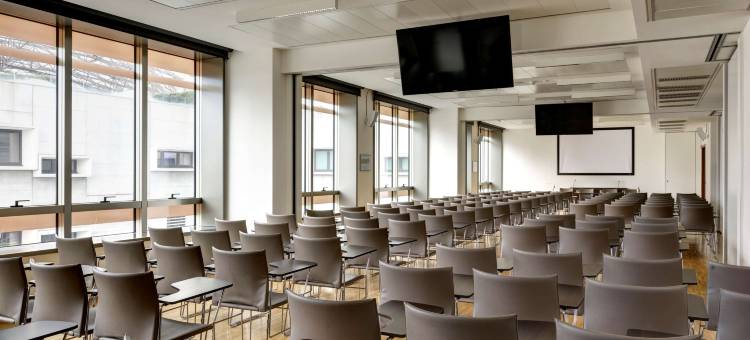 博洛尼亚圣维塔莱乌纳酒店(UNA Hotels San Vitale Bologna)图片