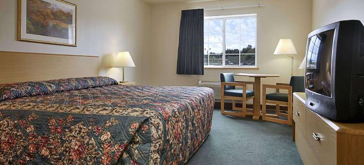 埃瓦温德姆速8酒店(Super 8 by Wyndham Ava)图片