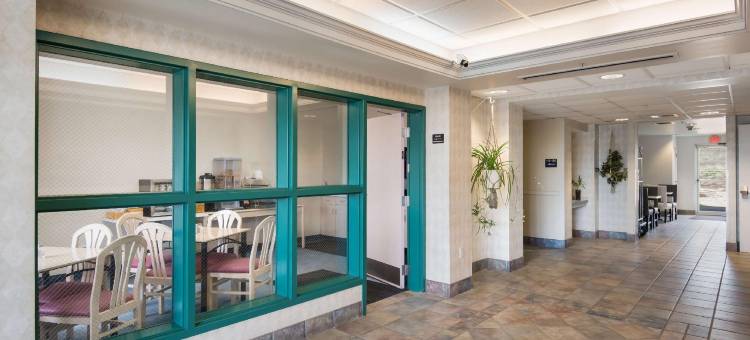 巴特红狮套房酒店(Red Lion Inn & Suites Butte)图片