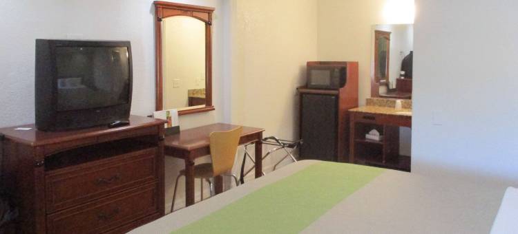 行政旅馆(Motel 6 Fresno, CA)图片