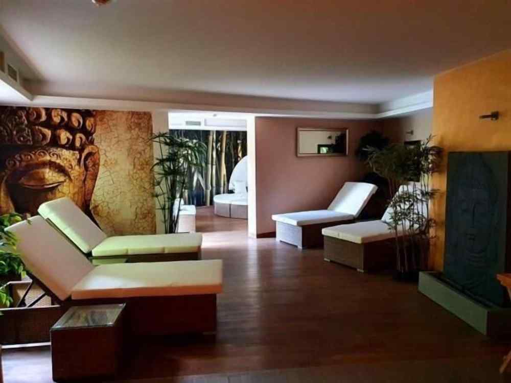 Hotel Geiger Over view