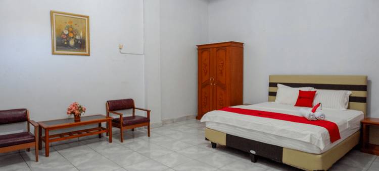 红多兹@帕洛波霍拉斯酒店(RedDoorz @ Hotel Horas Palopo)图片