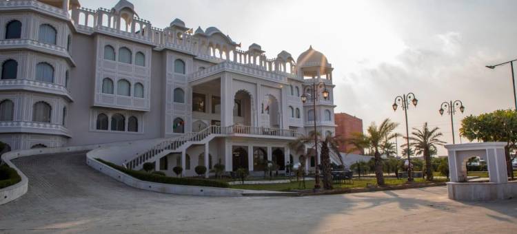 英德拉洛克宫殿酒店及度假村(Indralok Palace Hotel & Resort)图片