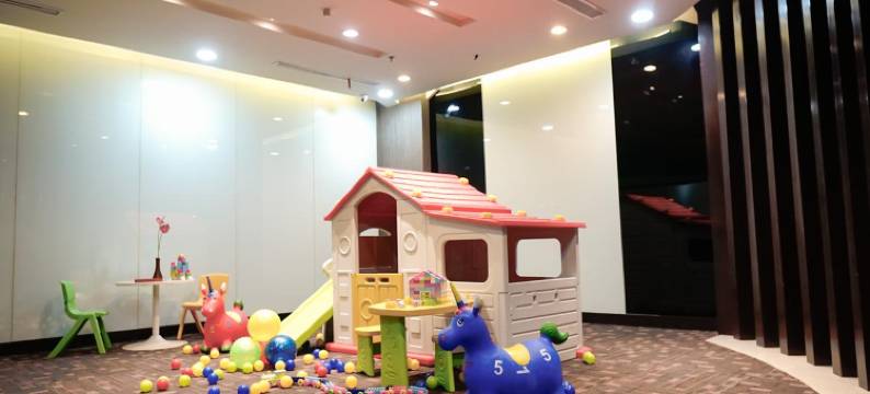 望加锡市中心皇后酒店-LIFE集团(Empress Hotel Makassar City Center by Life)图片