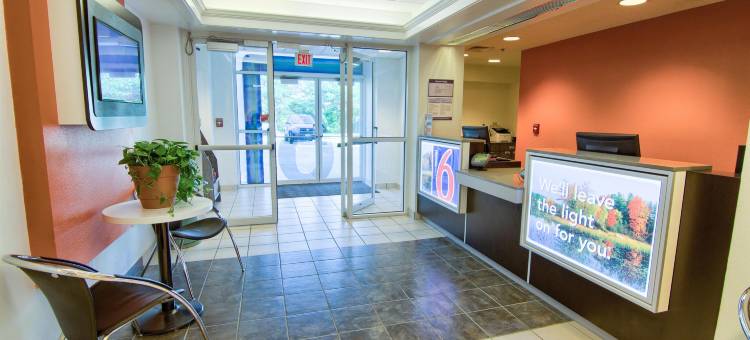 普茨茅斯6号汽车旅馆(Motel 6 Portsmouth, NH)图片