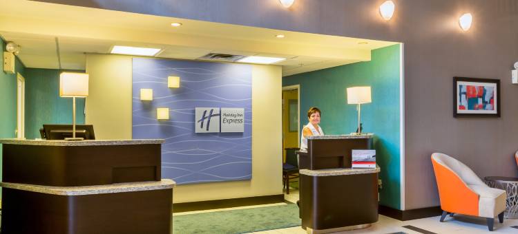 伯灵顿套房智选假日酒店 - 蒙荷里(Holiday Inn Express & Suites Burlington - Mount Holly)图片