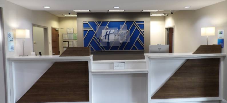 智选假日套房酒店亨茨维尔机场(Holiday Inn Express & Suites HUNTSVILLE AIRPORT by IHG)图片