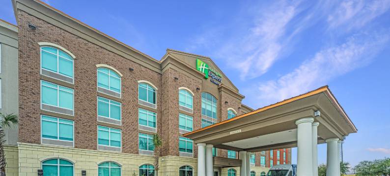查尔斯顿机场-会展中心智选假日套房酒店(Holiday Inn Express & Suites CHARLESTON ARPT-CONV CTR AREA by IHG)图片