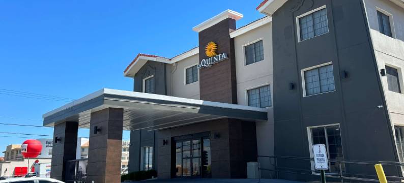 阿尔伯克基机场拉昆塔温德姆酒店(La Quinta Inn by Wyndham Albuquerque Airport)图片