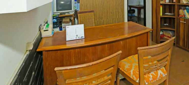 OYO 92262 宿布布尔背包客家庭旅馆(Backpacker Homestay Jatisampurna Redpartner)图片