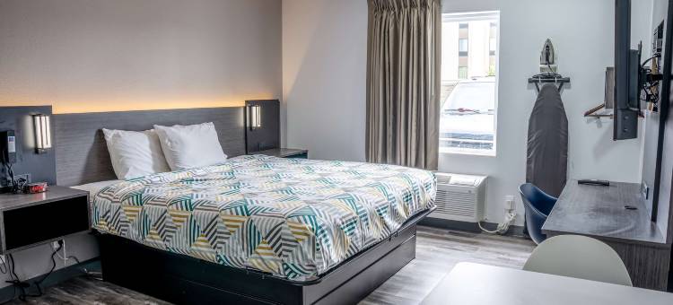 克莱尔莫尔 6 号工作室酒店(Studio 6 Claremore, OK)图片