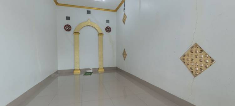 千亚珠尔城市公园酒店 - 红门酒店集团(Urbanview Hotel Cianjur City Park by RedDoorz)图片