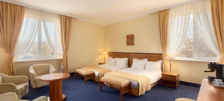 普罗夫迪夫特里蒙蒂厄姆温德姆华美达酒店(Ramada by Wyndham Plovdiv Trimontium)图片