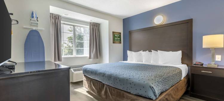 伊克诺套房酒店(Econo Lodge Inn & Suites)图片
