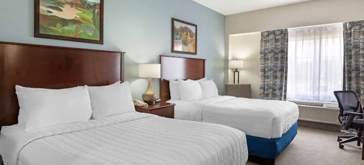 十字路贝斯特韦斯特优质套房酒店(Best Western Plus Crossroads Inn  Suites)图片