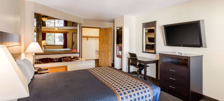 科达伦罗德威酒店(Rodeway Inn Coeur d'Alene)图片