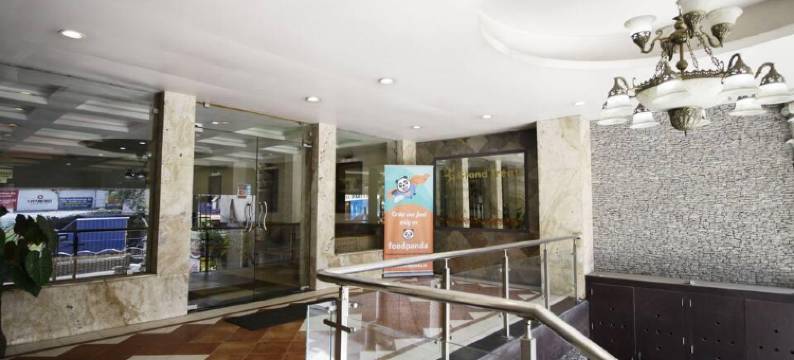 盛大款待旅馆(Grand Treat Hotel)图片