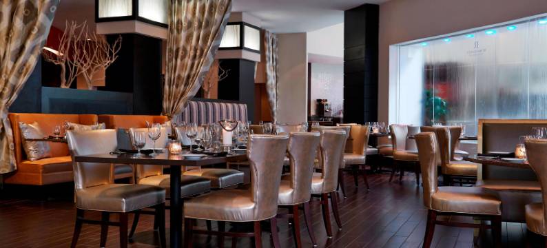 奥兰多机场万丽酒店(Renaissance Orlando Airport Hotel)图片