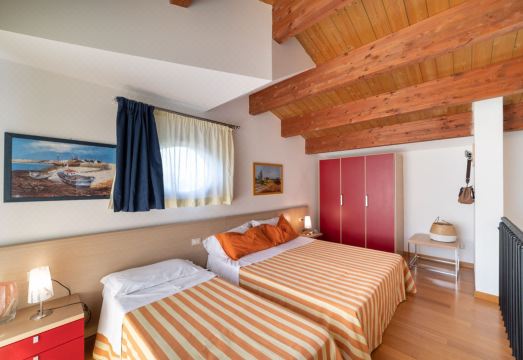 Spacious apartment for 9 guests in Bibione Pineda Hotel Overview