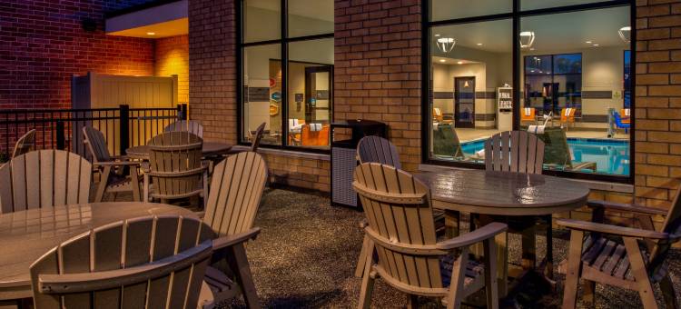 密歇根威克瑟姆/诺维/底特律欢朋酒店(Hampton Inn & Suites Detroit/Wixom)图片