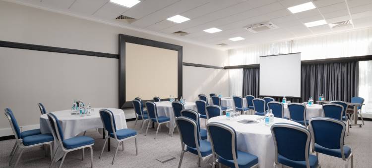 伦敦盖特威克机场希尔顿酒店(Hilton London Gatwick Airport)图片