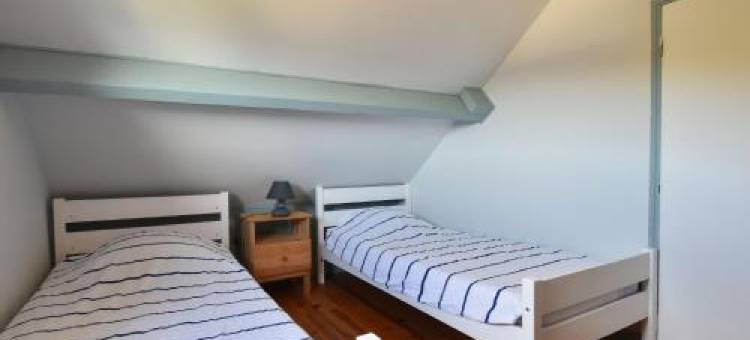 Scenic Holiday Home in Fermanville Near Sea图片