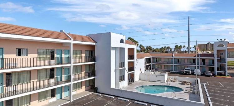 风水酒店和码头(WindWater Hotel and Marina)图片