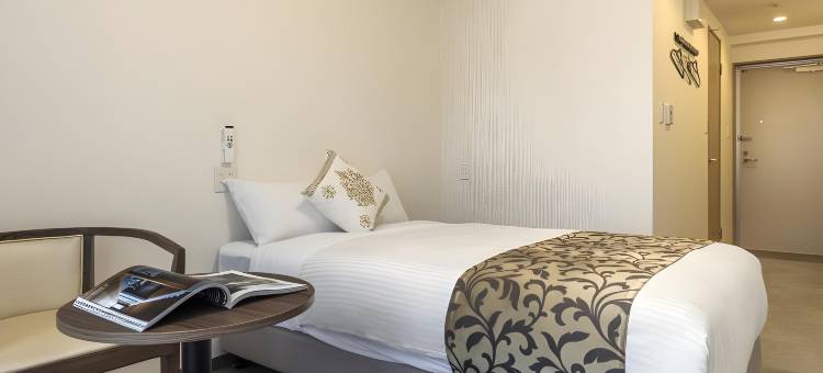 Mr.KINJO in MIEGUSUKU(Mr.KINJO in MIEGUSUKU)图片