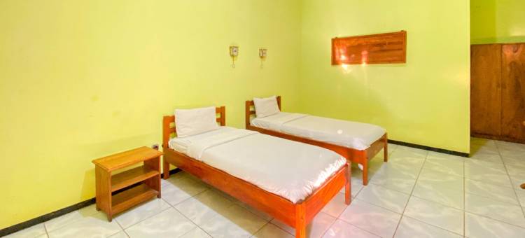 San Sui Hotel Mitra RedDoorz图片