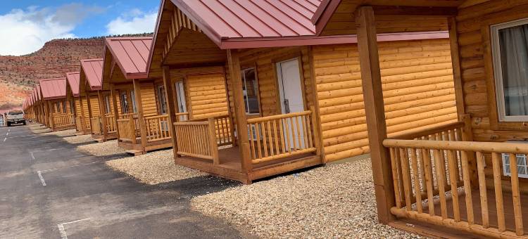 红峡谷小屋(Red Canyon Cabins)图片