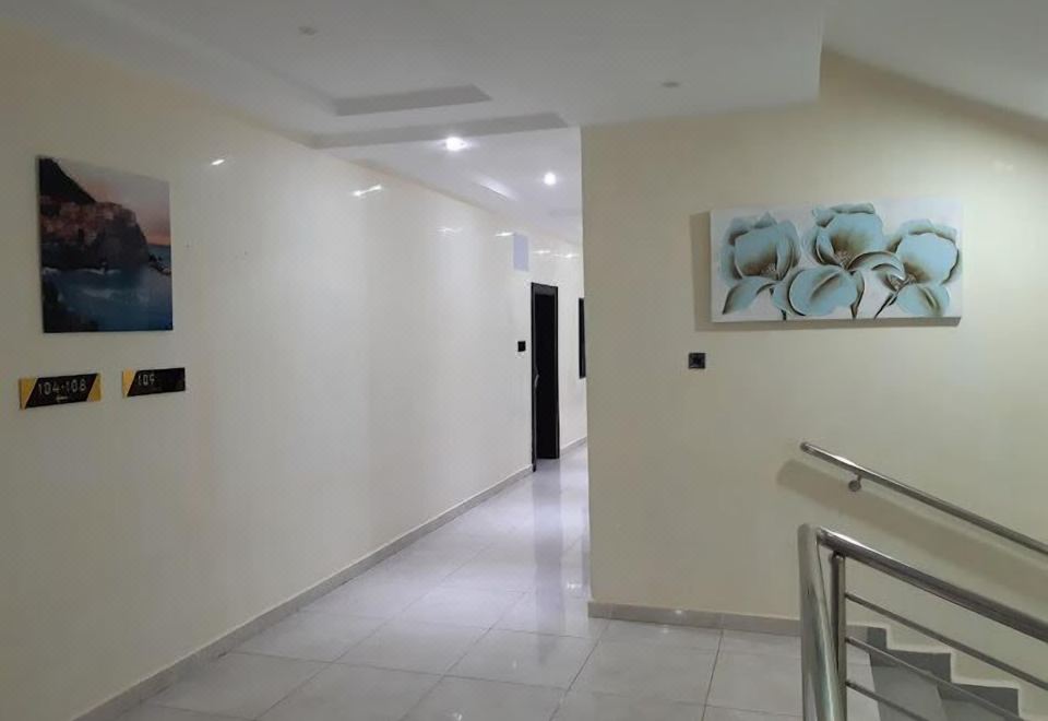 Ewada HotelHotel Overview