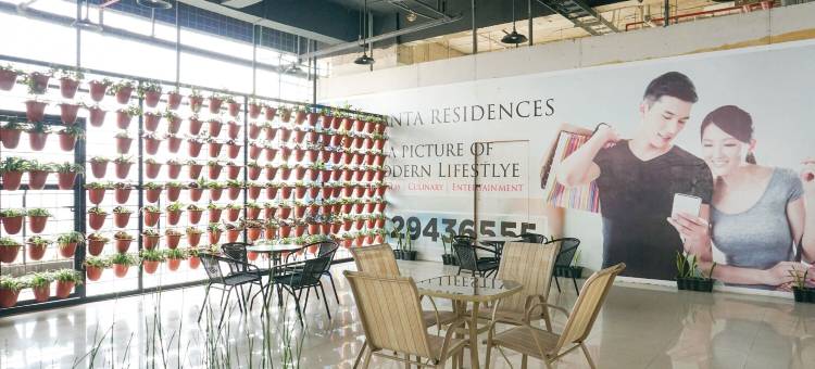 在Atlanta Residences的温暖如家的1卧室公寓，由Travelio提供(Warm and Homey 1Br Apartment at Atlanta Residences by Travelio)图片