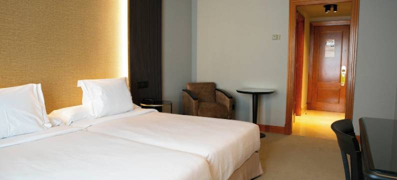 德城奥维耶多酒店(Hotel Sercotel Ciudad de Oviedo)图片