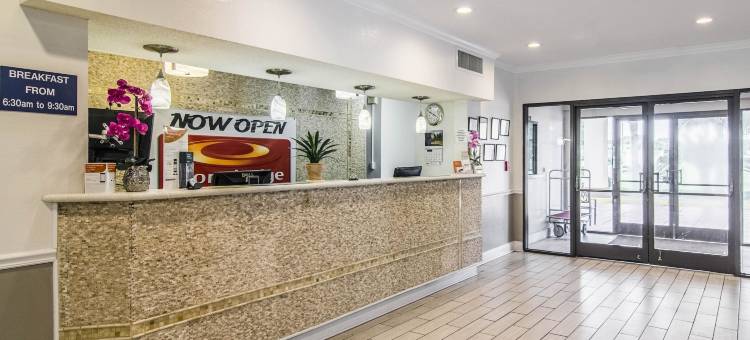 伊克诺旅馆(Econo Lodge Darien)图片