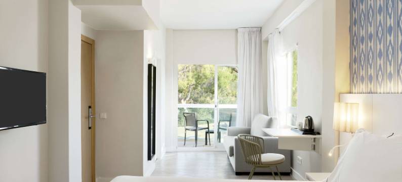 埃克波塔尔斯诺斯酒店(Exe Portals Nous)图片