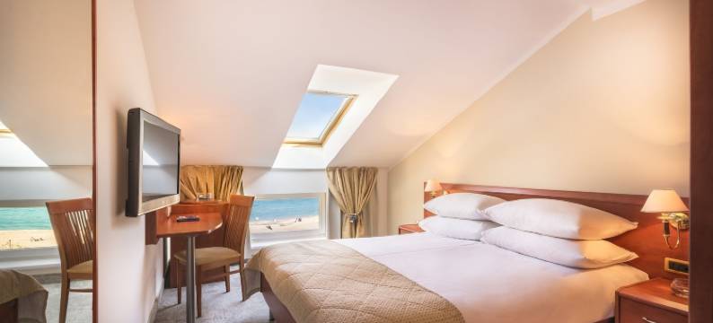 瓦拉玛阳光巴什卡公寓，前称兹沃尼米尔(Sunny Baška Residence by Valamar, ex Zvonimir)图片