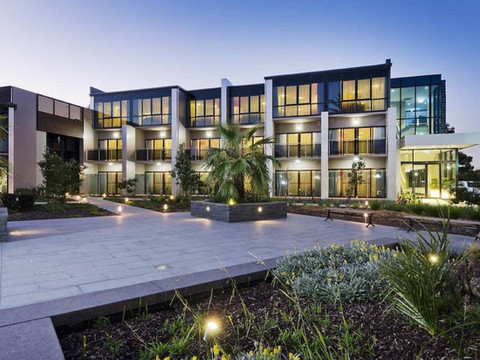 泰勒湖品质酒店